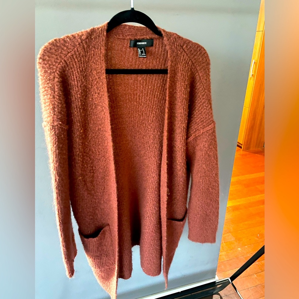 Long cardigan with pockets
